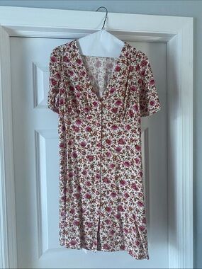 Old Navy Cream Floral V-Neck Short Sleeve Dress with Pink Flowers